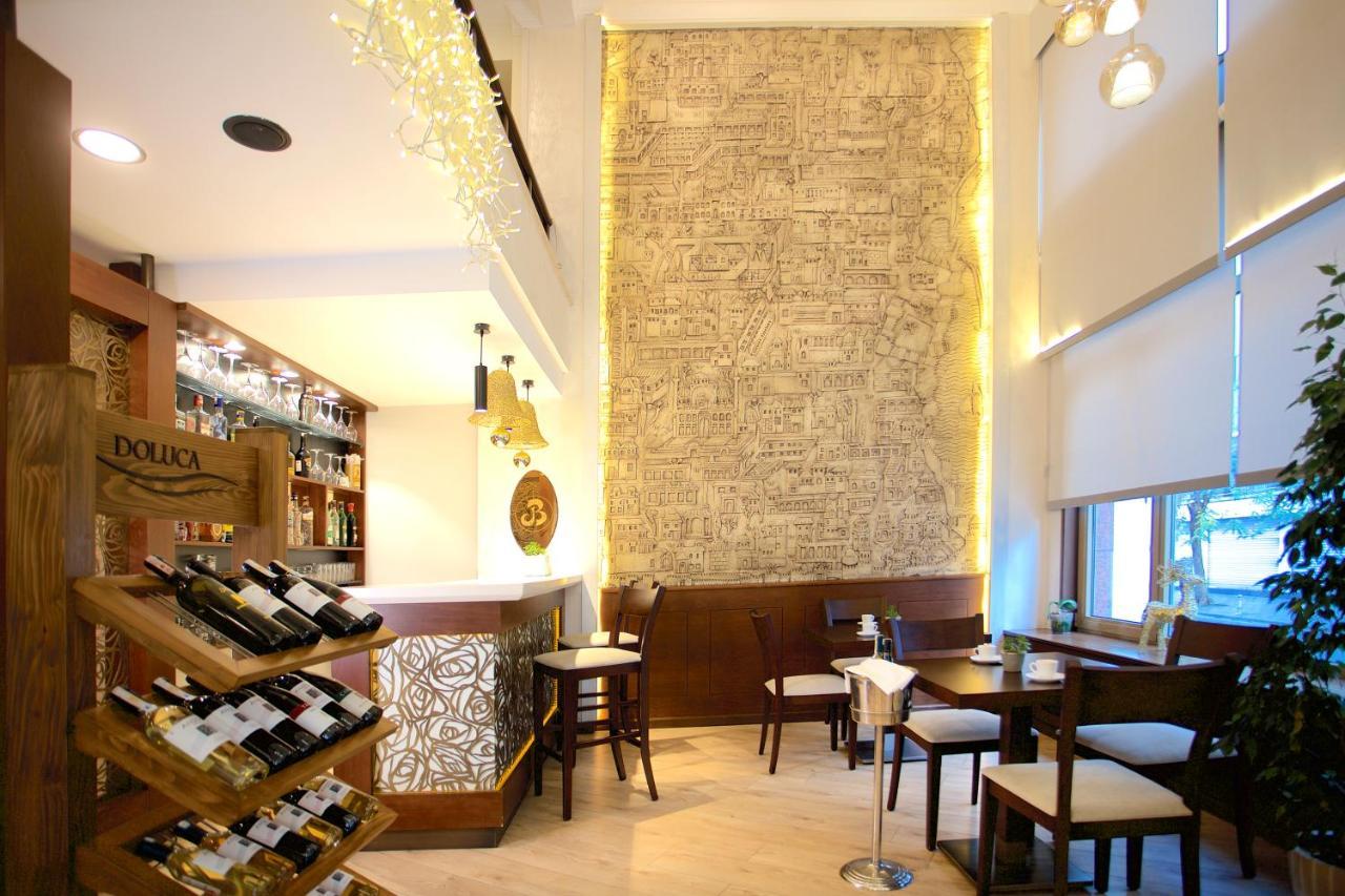 Barin Hotel Istanbul Bagian luar foto