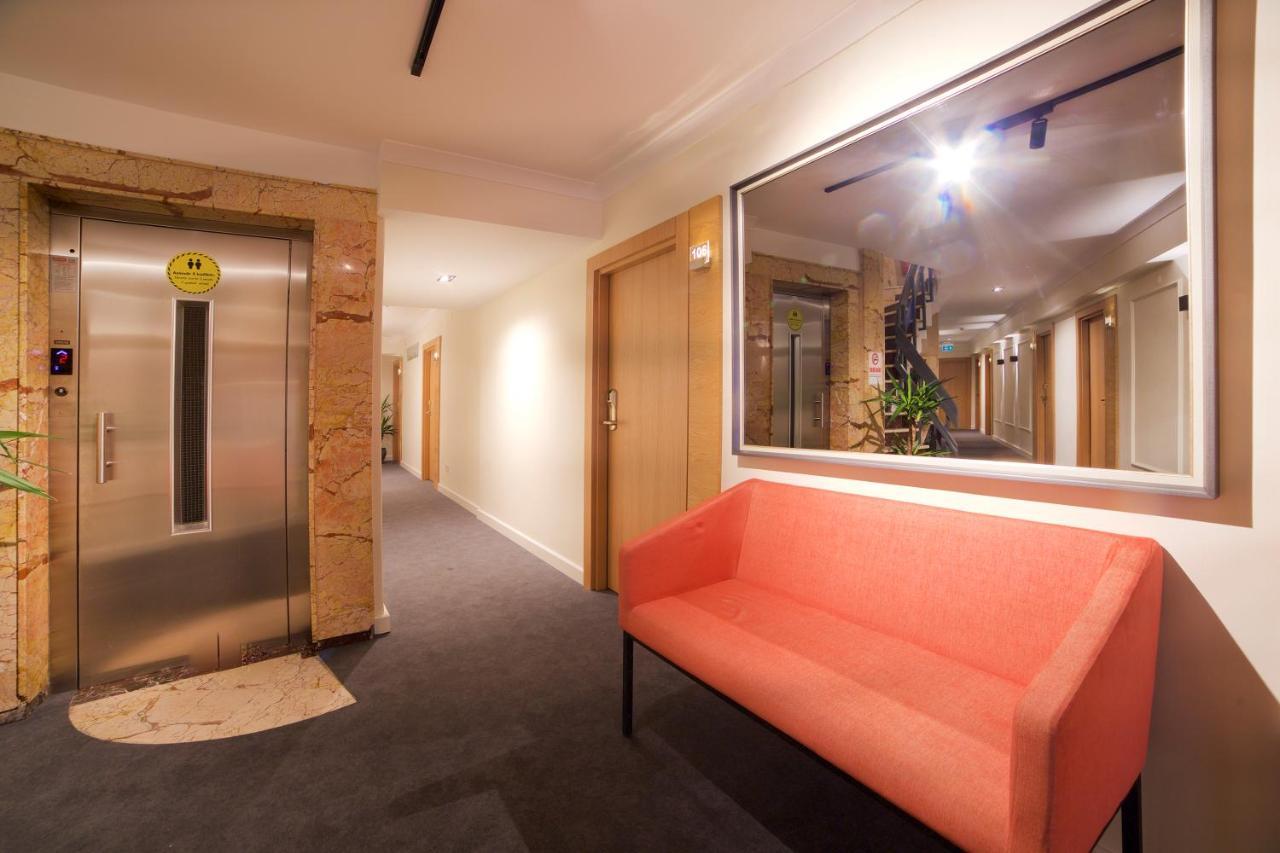 Barin Hotel Istanbul Bagian luar foto