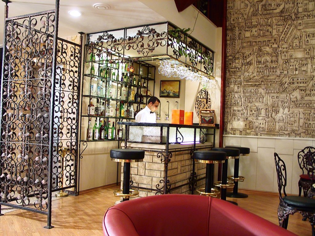 Barin Hotel Istanbul Bagian luar foto