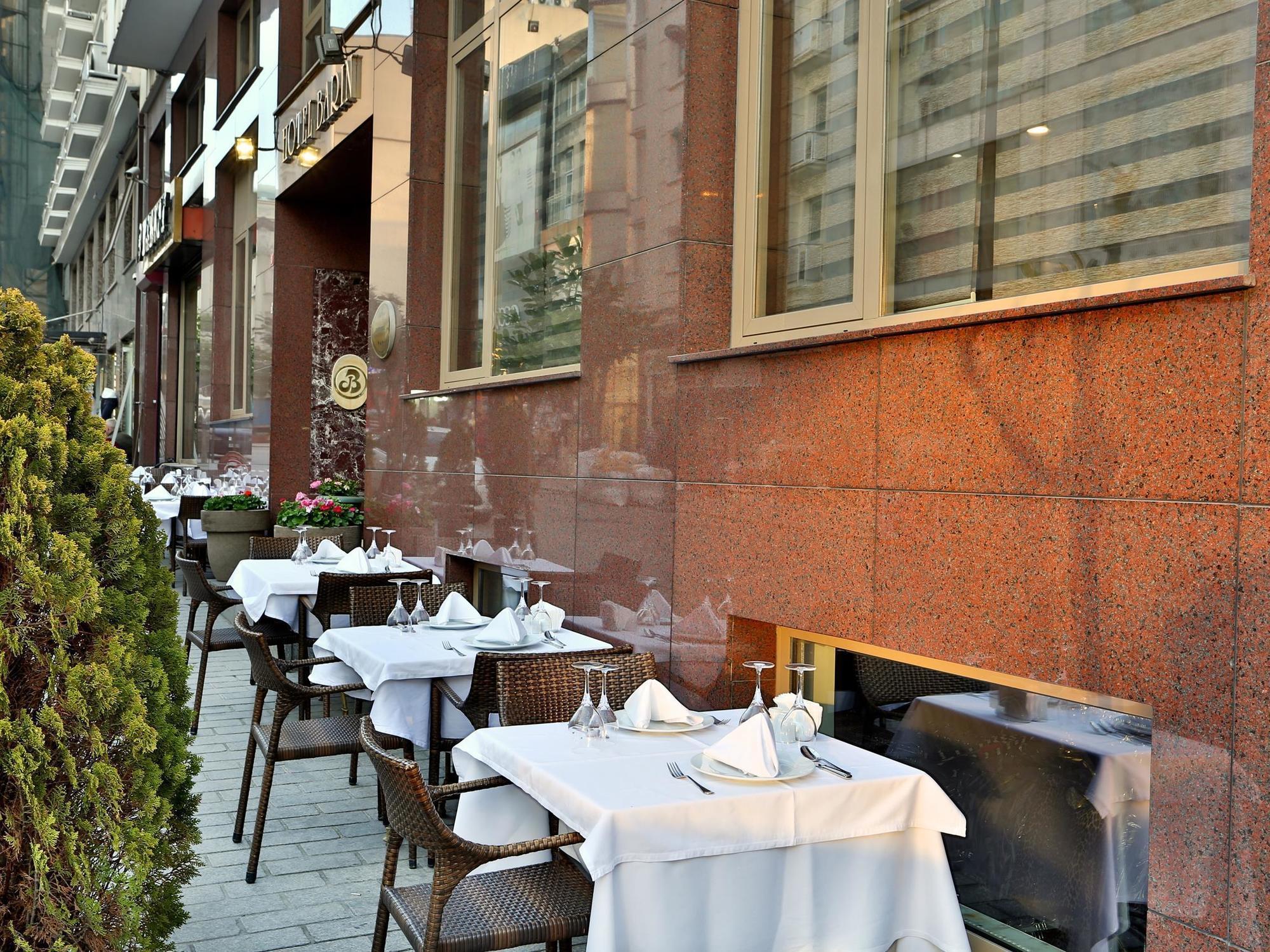Barin Hotel Istanbul Bagian luar foto